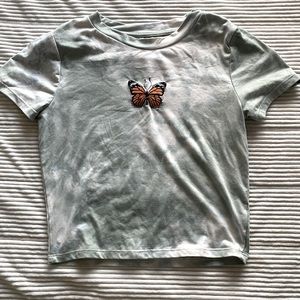 Cropped butterfly tee